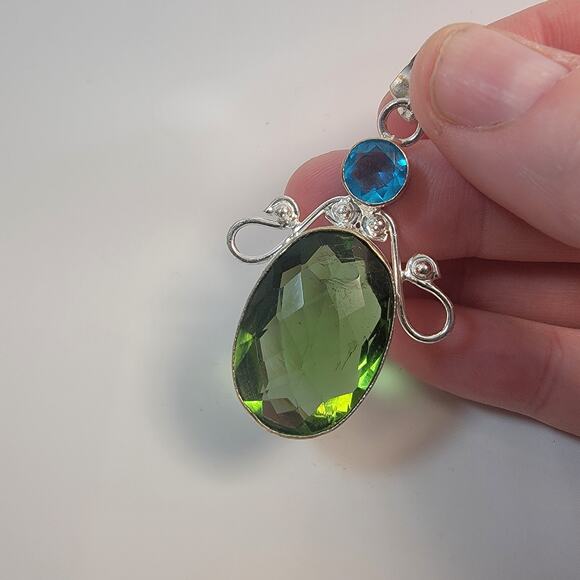 Handmade Sterling Silver Pendant Necklace Showcasing Green Quartz and Blue Topaz - Picture 4 of 10